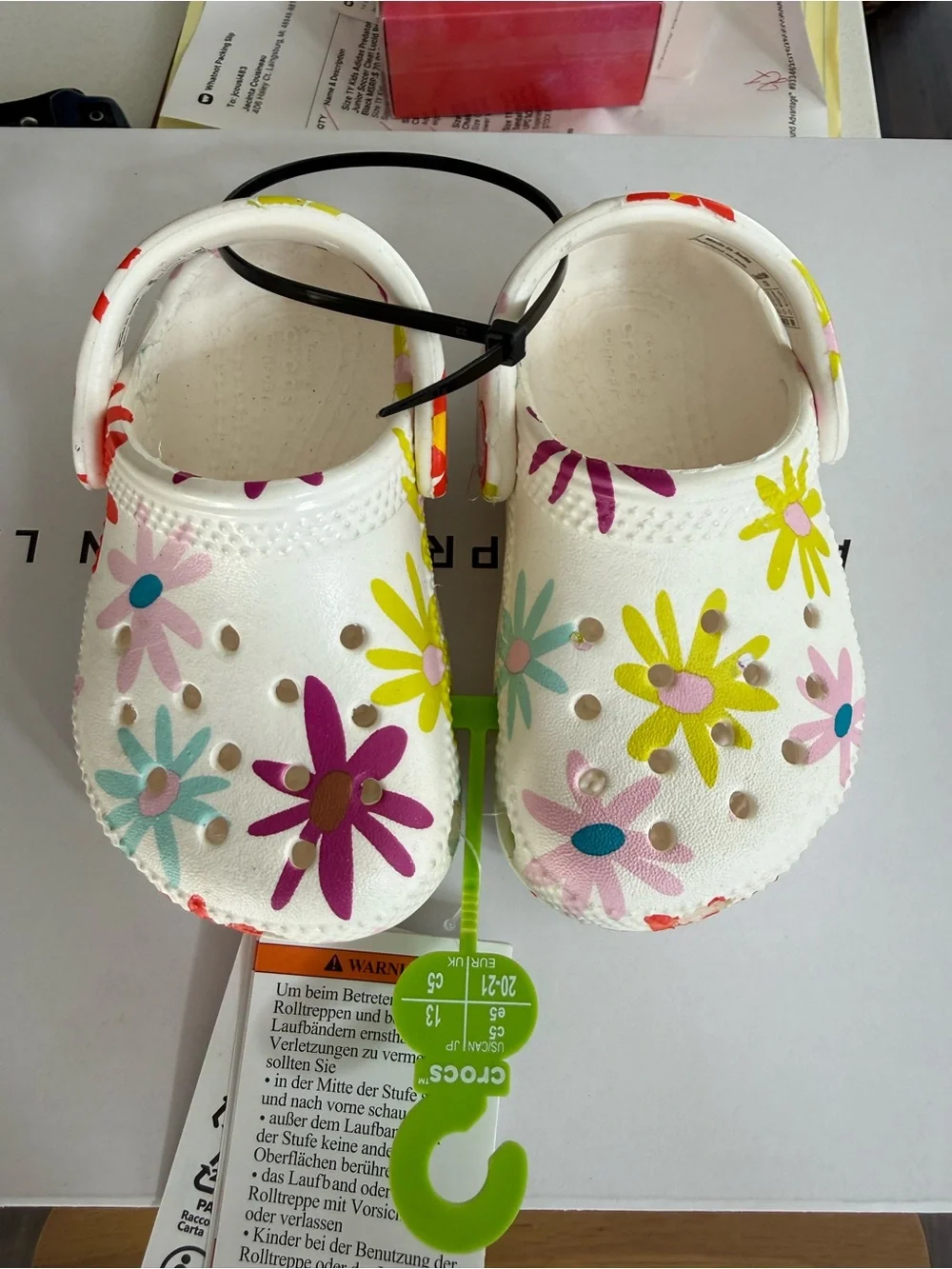 CROCS Kids White Floral Clog with Yellow, Pink & Purple Flowers Size 5c